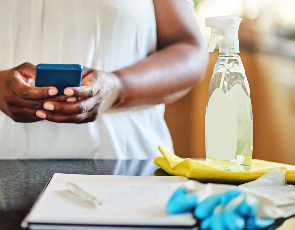 Streamlining the housework process with smart apps